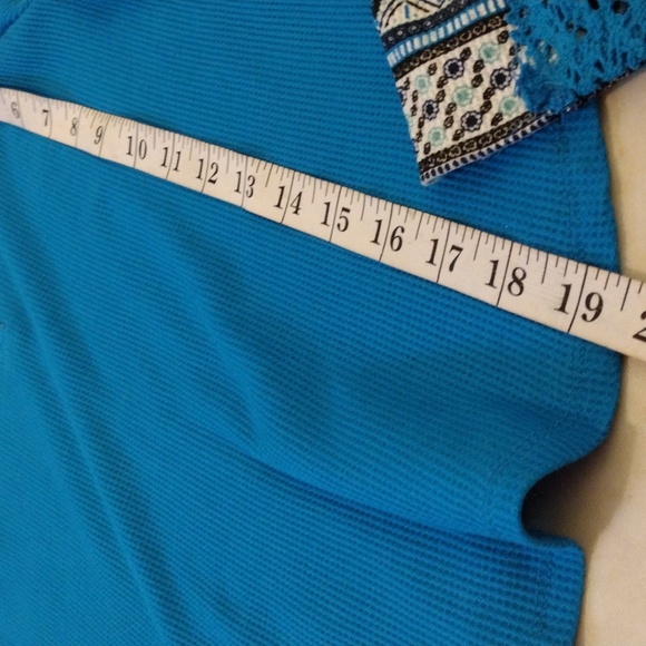 Miss Understood top. - Picture 7 of 7